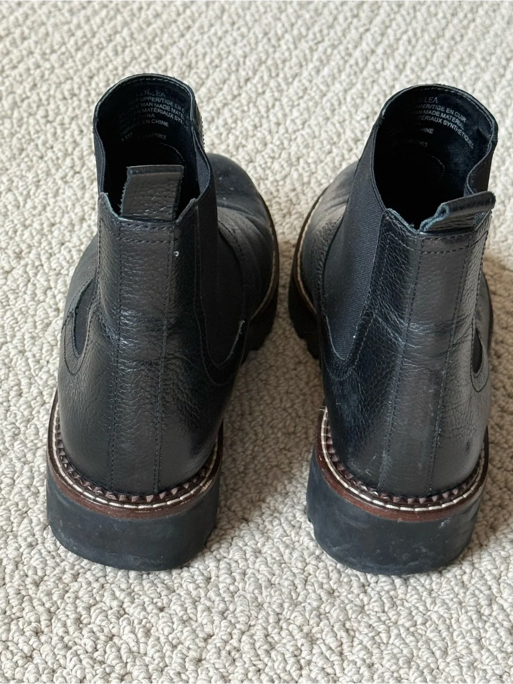 Caslon chelsea boots